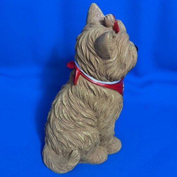 NEW ~ NWT YORKIE ~ YORKSHIRE TERRIER LOVE KISSES & HUGS GORGEOUS STATUE / FIGURE - Picture 8 of 16